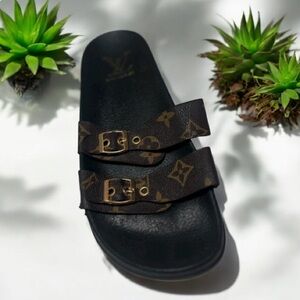 AMPUTEE ONE SHOE ONLY Louis Vuitton Luxury Sandals Sz 39 US 9